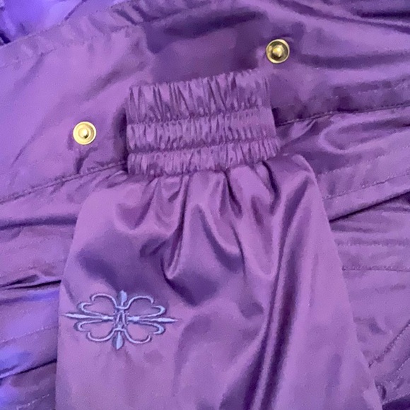 Ski jacket extraordinaire! - Picture 9 of 9